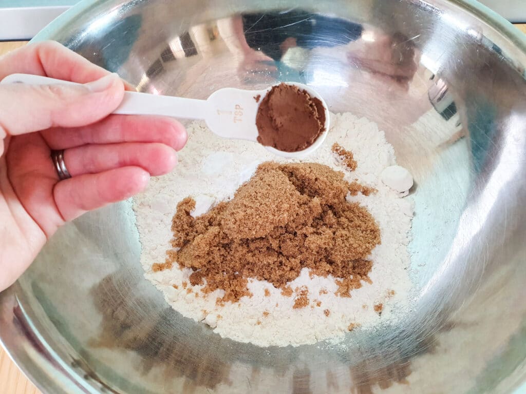Adding all spice.